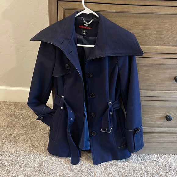 Navy wool coat, size Small - Picture 4 of 5